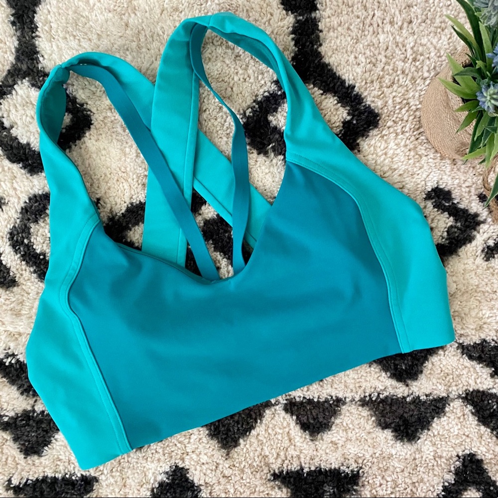 Lululemon bra